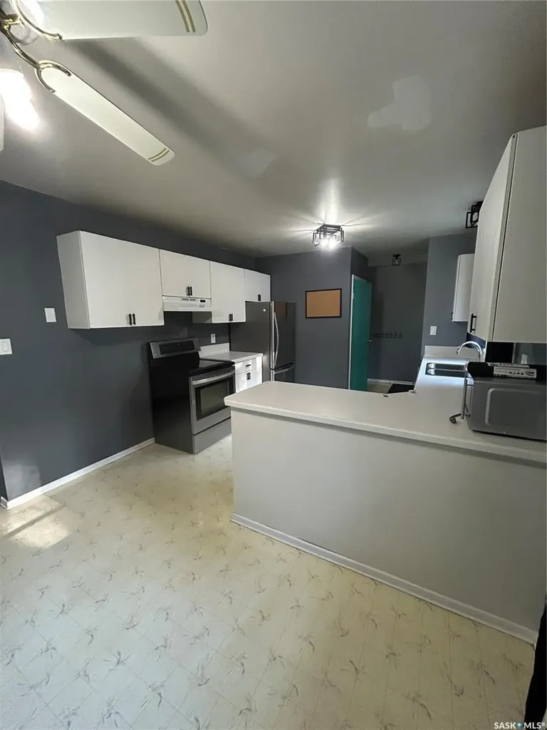 602 Hall Street Kelvington SK S0A 1W0