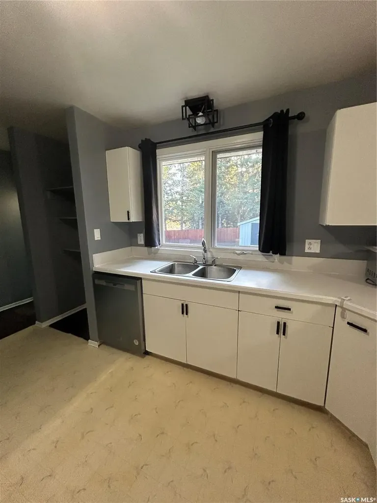 602 Hall Street Kelvington SK S0A 1W0