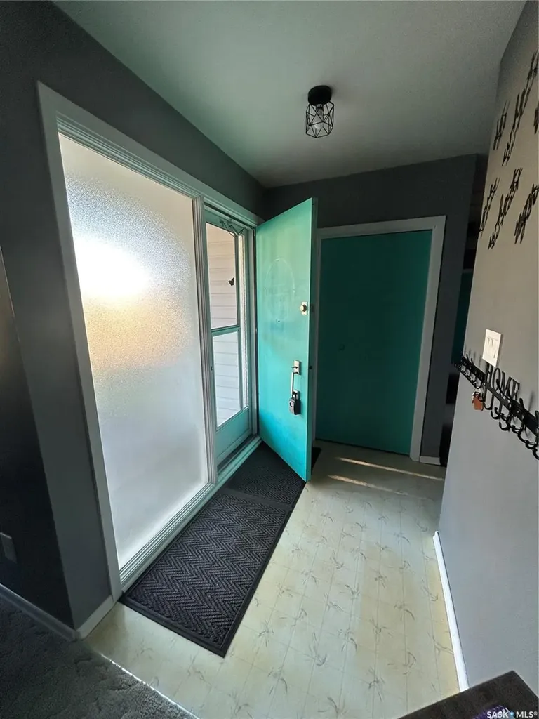 602 Hall Street Kelvington SK S0A 1W0