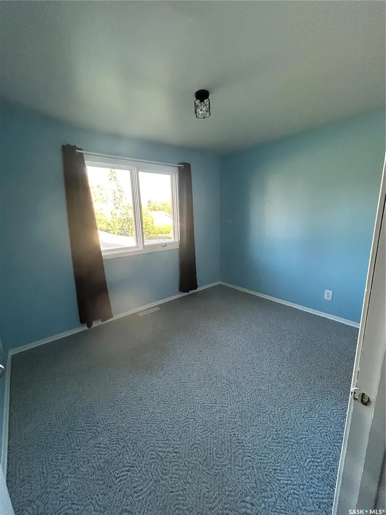 602 Hall Street Kelvington SK S0A 1W0