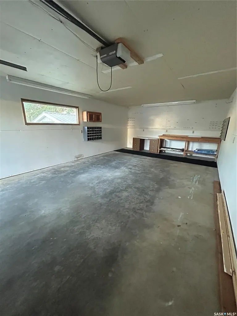 602 Hall Street Kelvington SK S0A 1W0