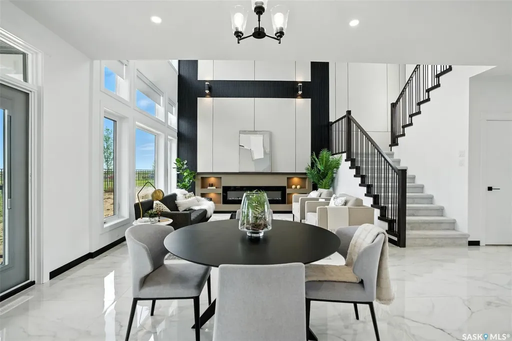 319 Woolf Bay Saskatoon SK S7W 1E5