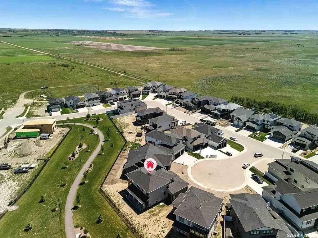 319 Woolf Bay Saskatoon SK S7W 1E5