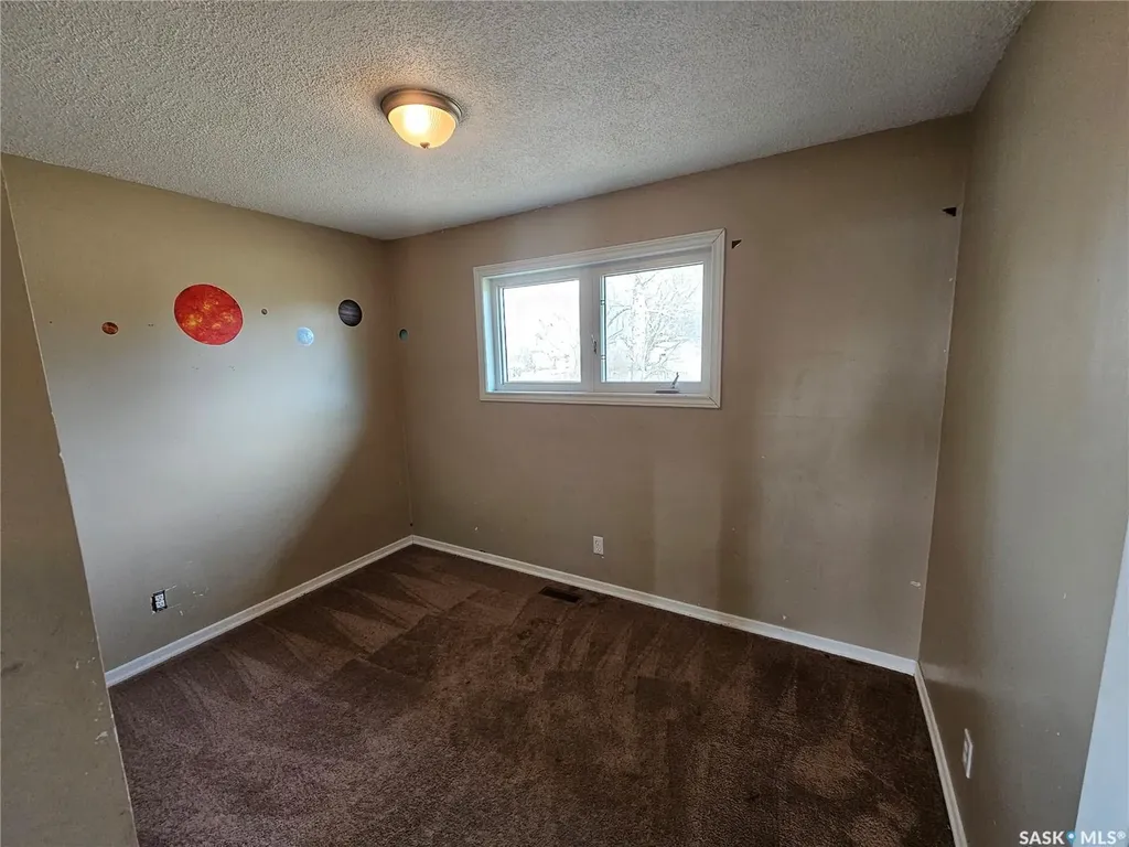 235 James Street Kisbey SK S0C 1L0