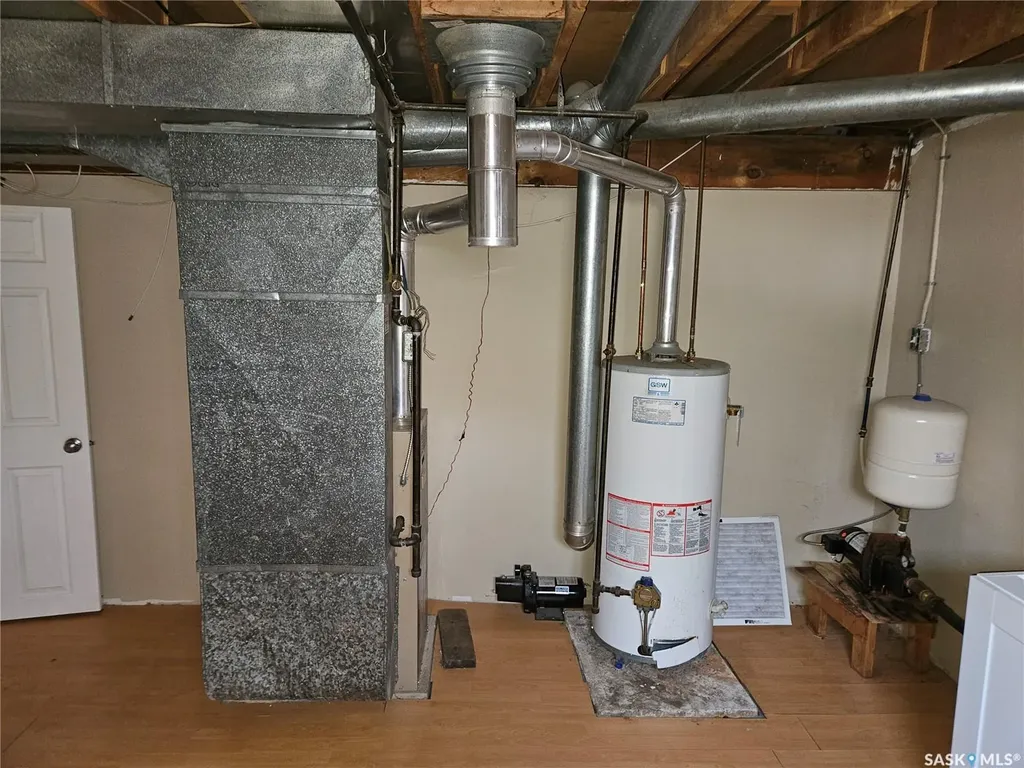 235 James Street Kisbey SK S0C 1L0