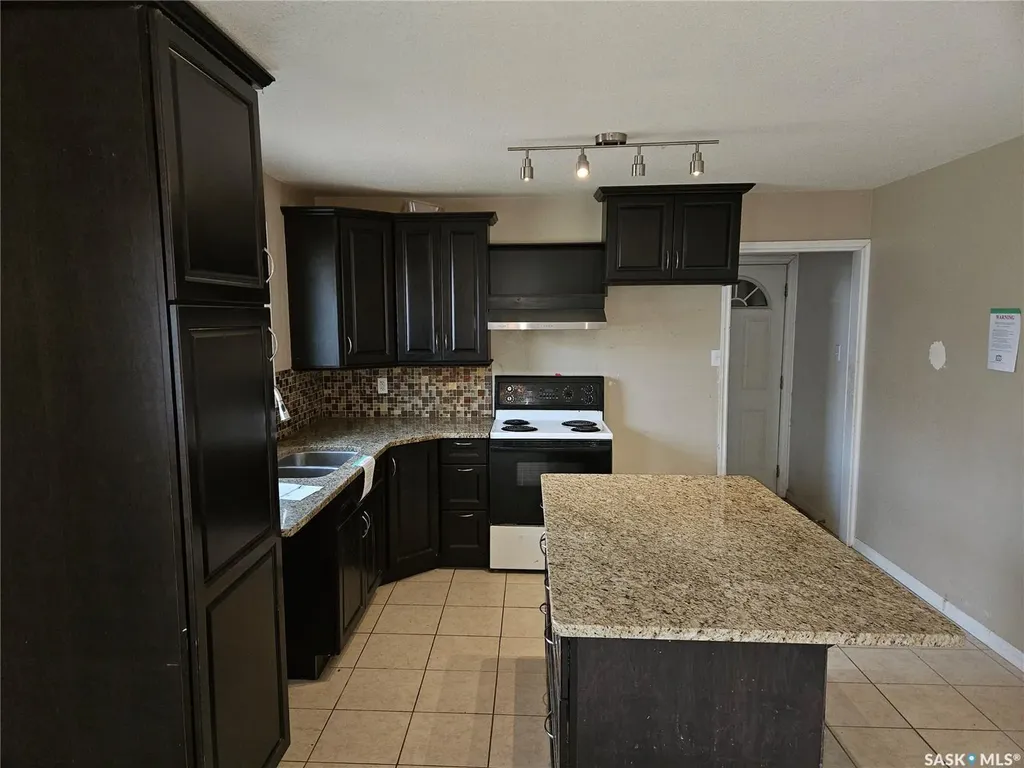 235 James Street Kisbey SK S0C 1L0