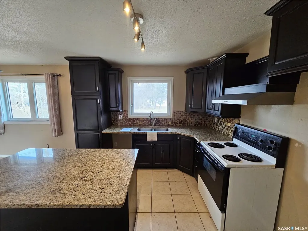 235 James Street Kisbey SK S0C 1L0