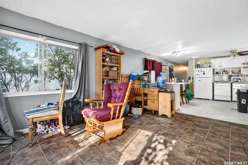 79 Spruce Street Caronport SK S0H 0S0