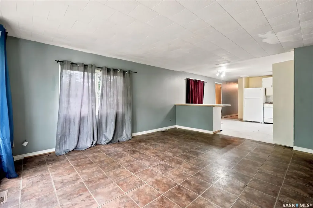 79 Spruce Street Caronport SK S0H 0S0