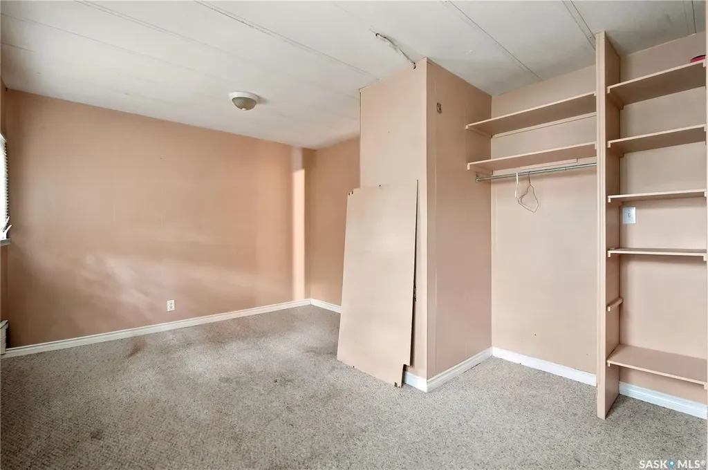 79 Spruce Street Caronport SK S0H 0S0