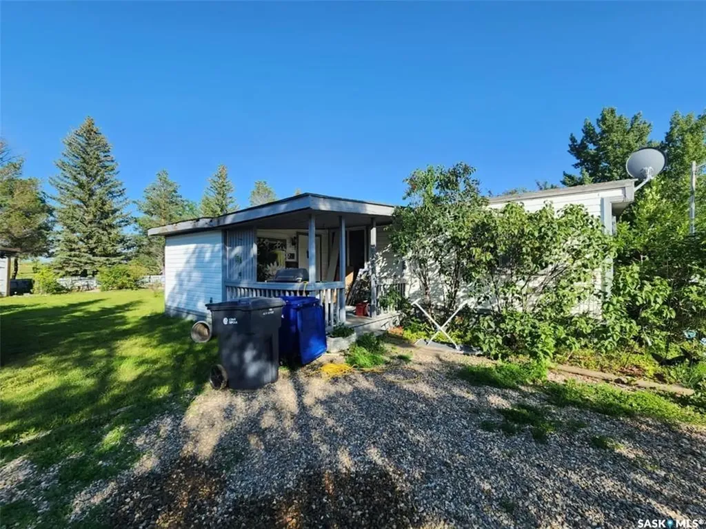 79 Spruce Street Caronport SK S0H 0S0