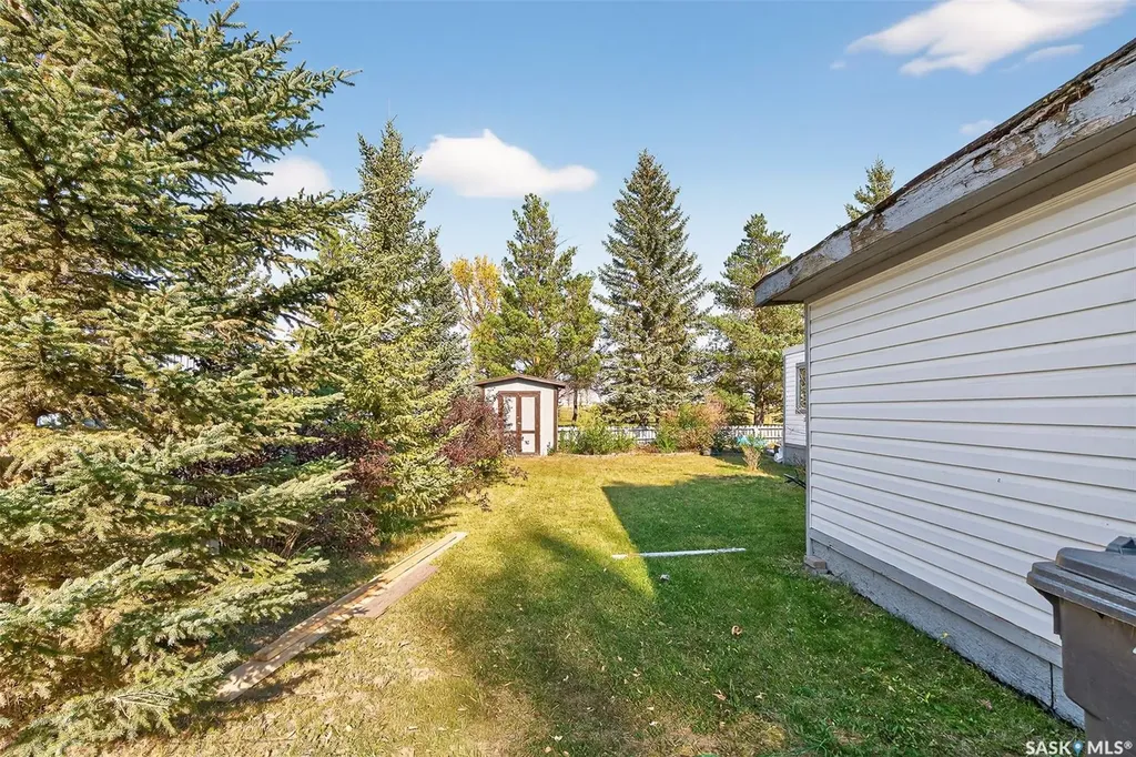 79 Spruce Street Caronport SK S0H 0S0