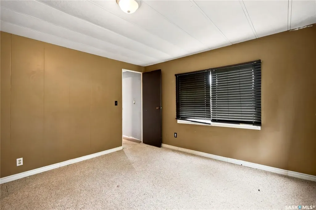 79 Spruce Street Caronport SK S0H 0S0
