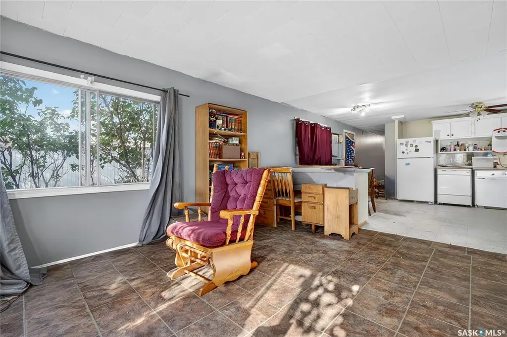 79 Spruce Street Caronport SK S0H 0S0