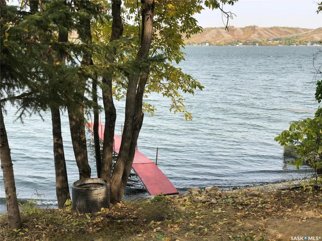 159 Katepwa Road Katepwa Beach SK S0G 0E4