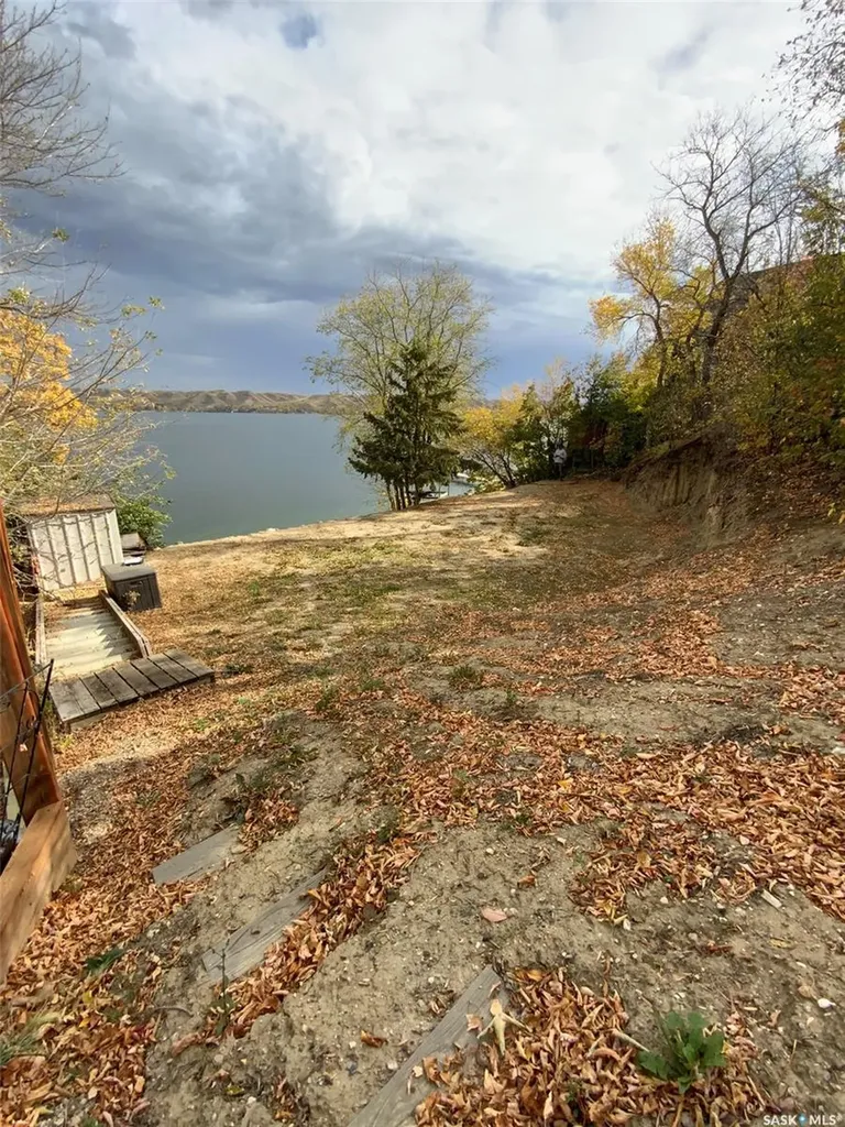 159 Katepwa Road Katepwa Beach SK S0G 0E4