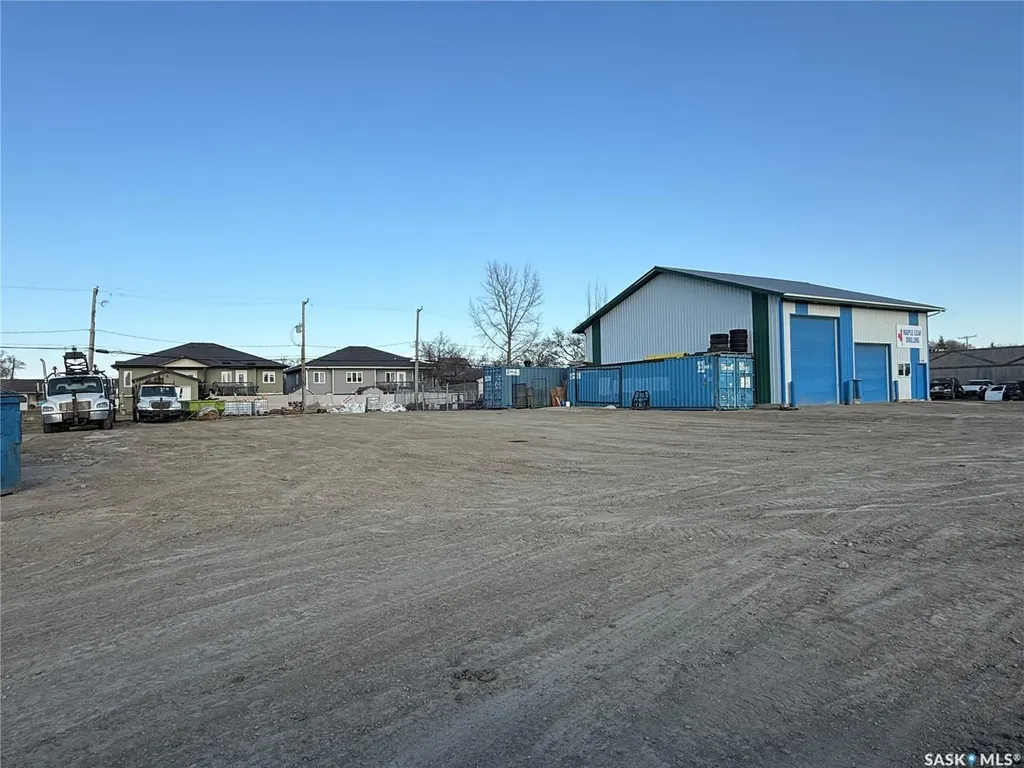 739 Centennial Drive N Martensville SK S0K 2T0