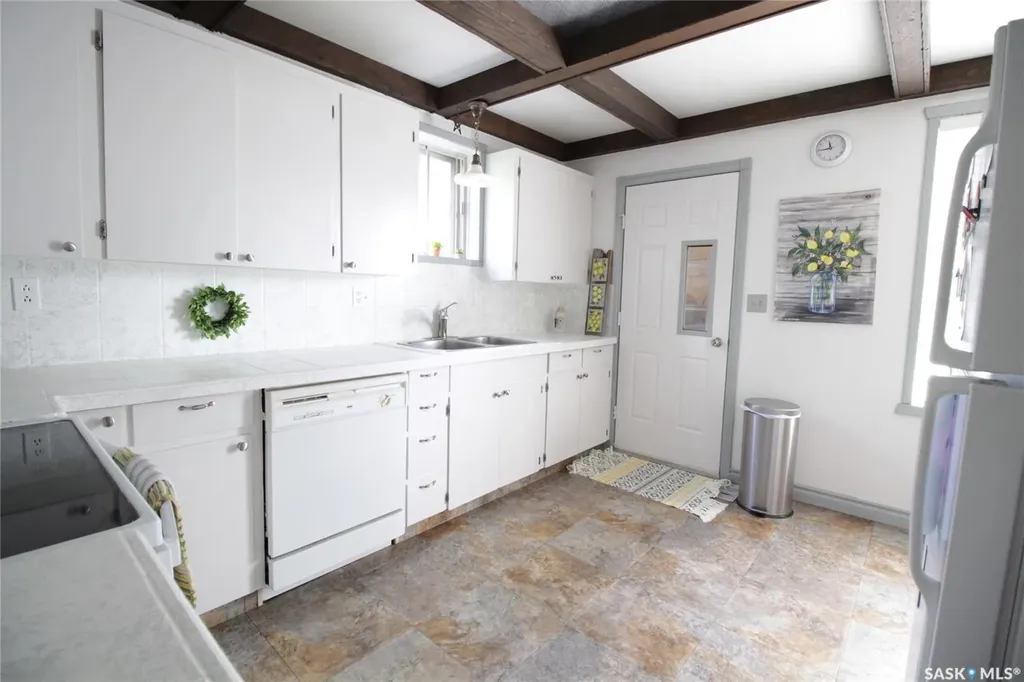 807 Gordon Street Moosomin SK S0G 3N0