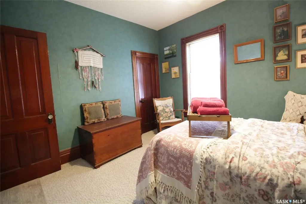 807 Gordon Street Moosomin SK S0G 3N0