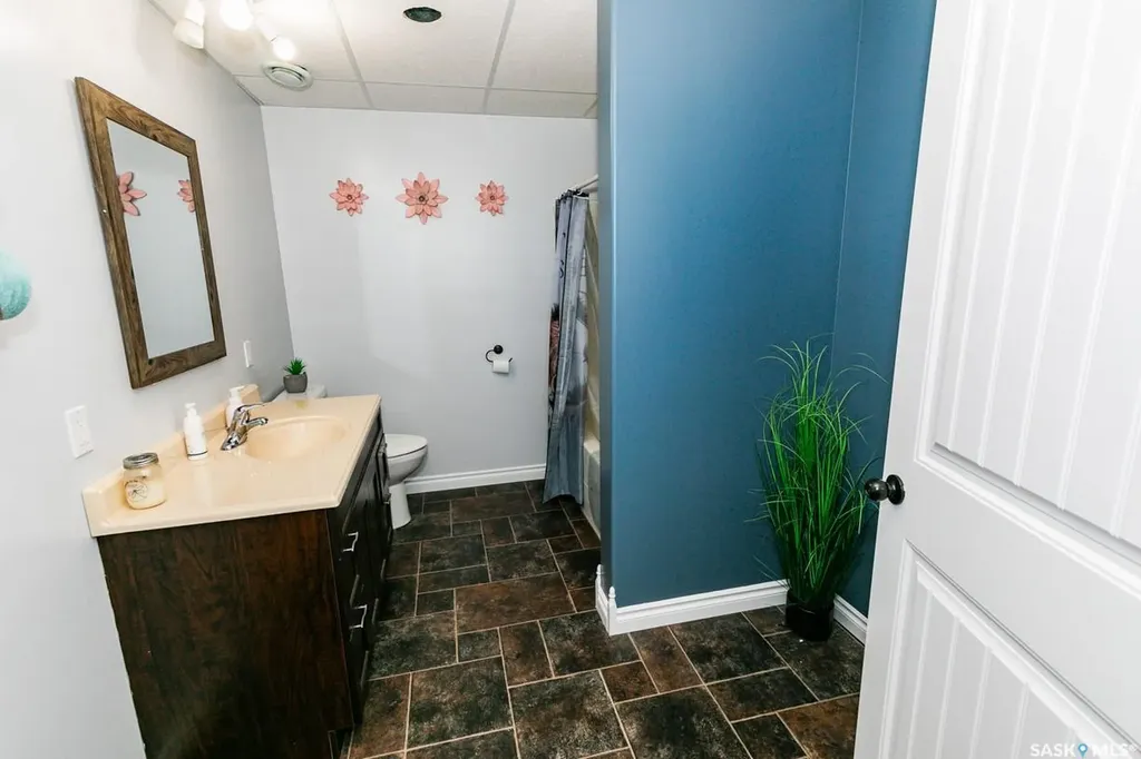 Rural Address Eye Hill Rm No. 382 SK S0L 2C0