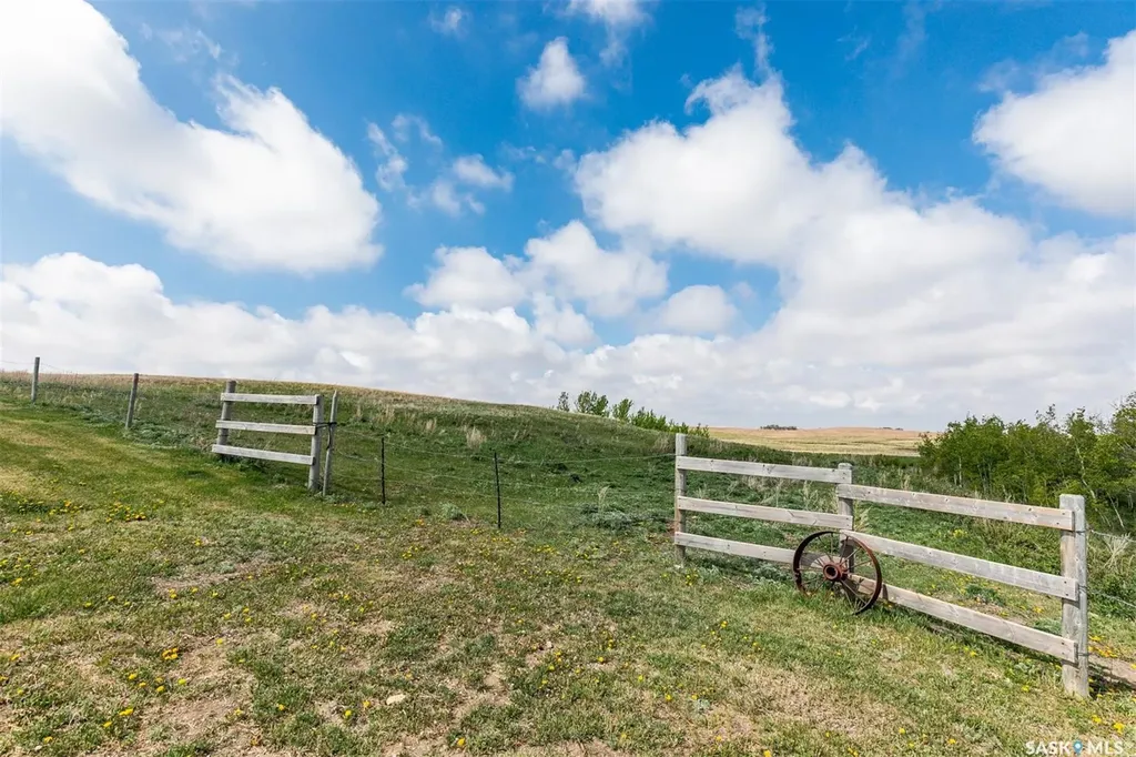 Rural Address Eye Hill Rm No. 382 SK S0L 2C0