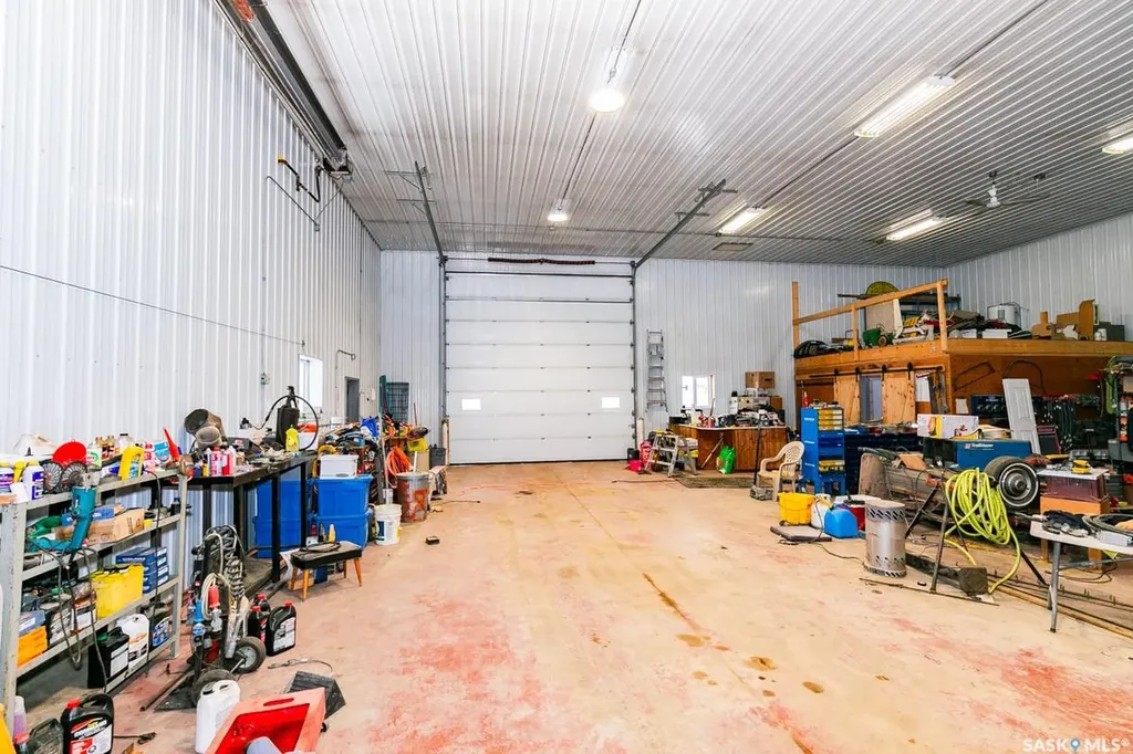 Rural Address Eye Hill Rm No. 382 SK S0L 2C0