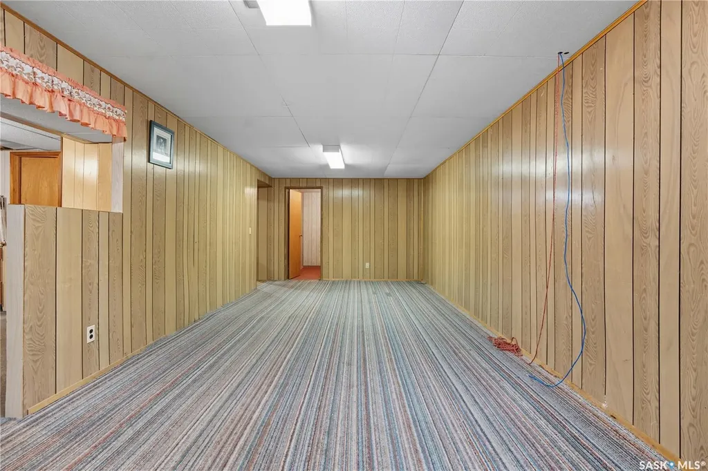 244 5th Avenue E Gravelbourg SK S0H 1X0