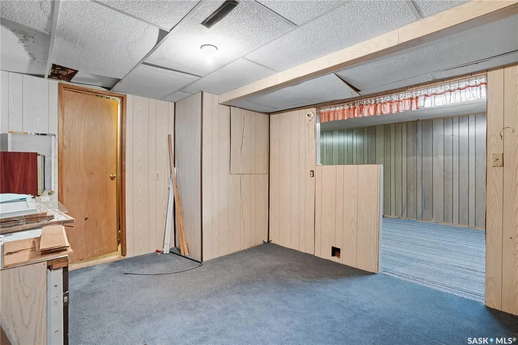 244 5th Avenue E Gravelbourg SK S0H 1X0