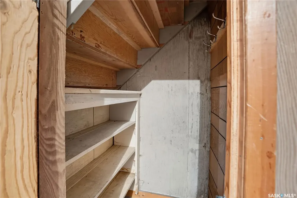 244 5th Avenue E Gravelbourg SK S0H 1X0