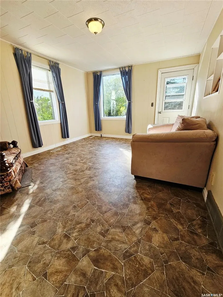 24 Joseph Street Dubuc SK S0A 0R0