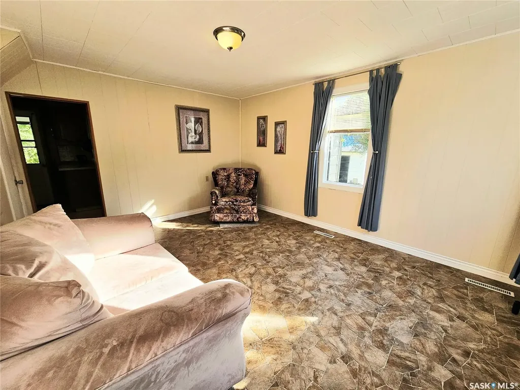 24 Joseph Street Dubuc SK S0A 0R0