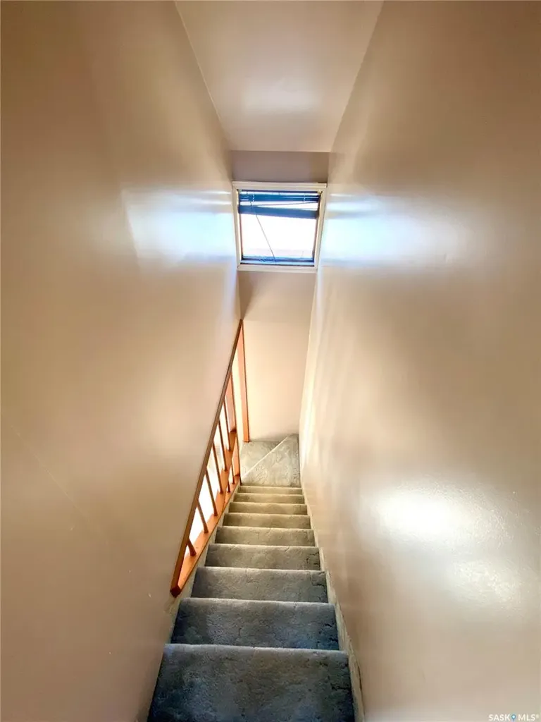 505 2nd Street Estevan SK S4A 0K6