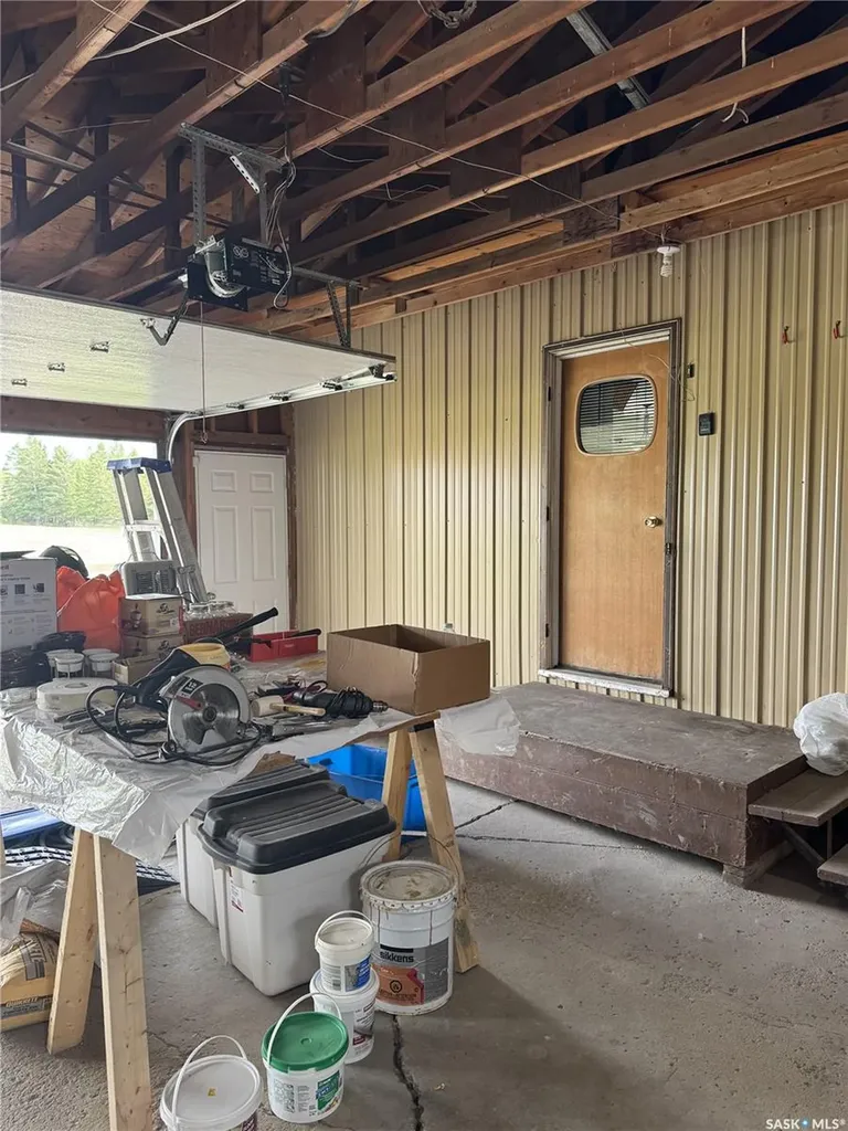 203 Macdonald Street Stockholm SK S0A 3Y0