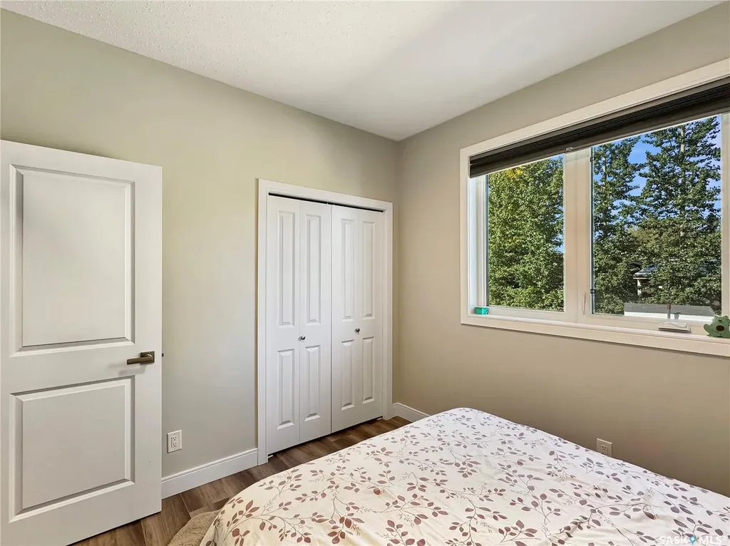 403-404 Park Place Iroquois Lake SK S0J 2G0