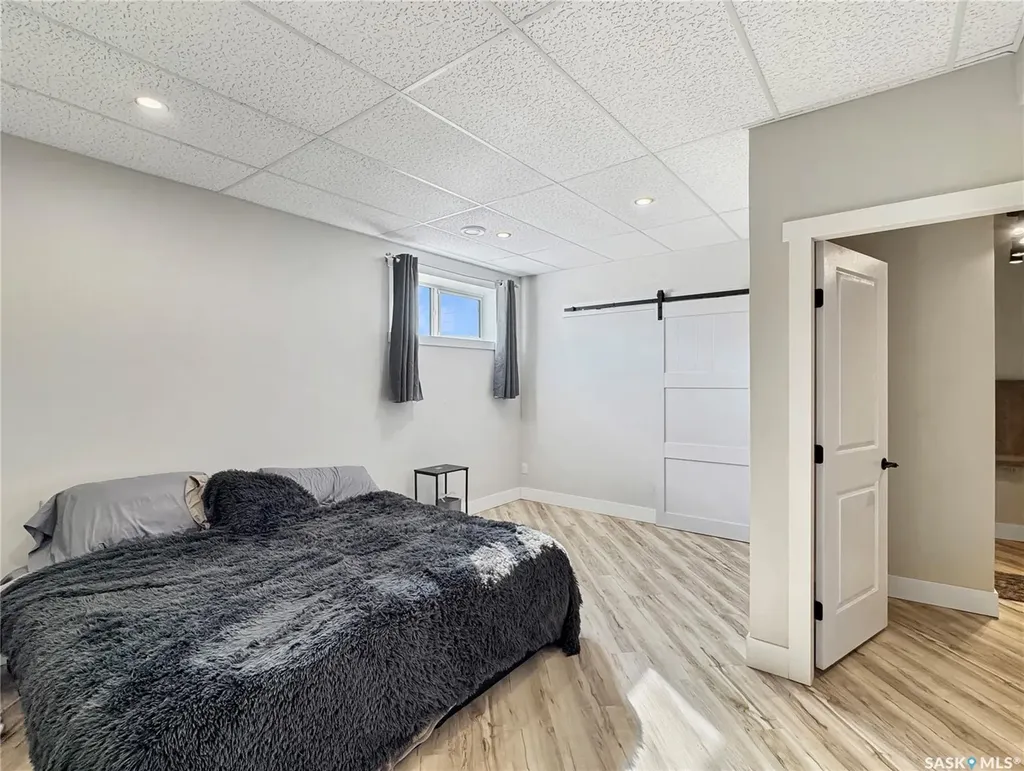 403-404 Park Place Iroquois Lake SK S0J 2G0