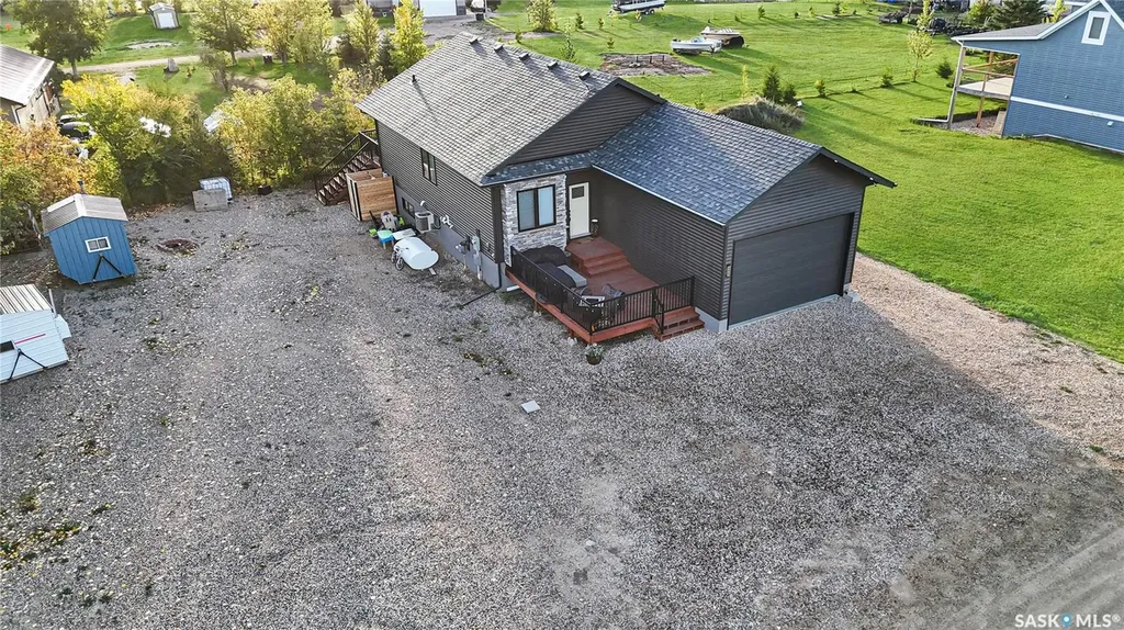 403-404 Park Place Iroquois Lake SK S0J 2G0