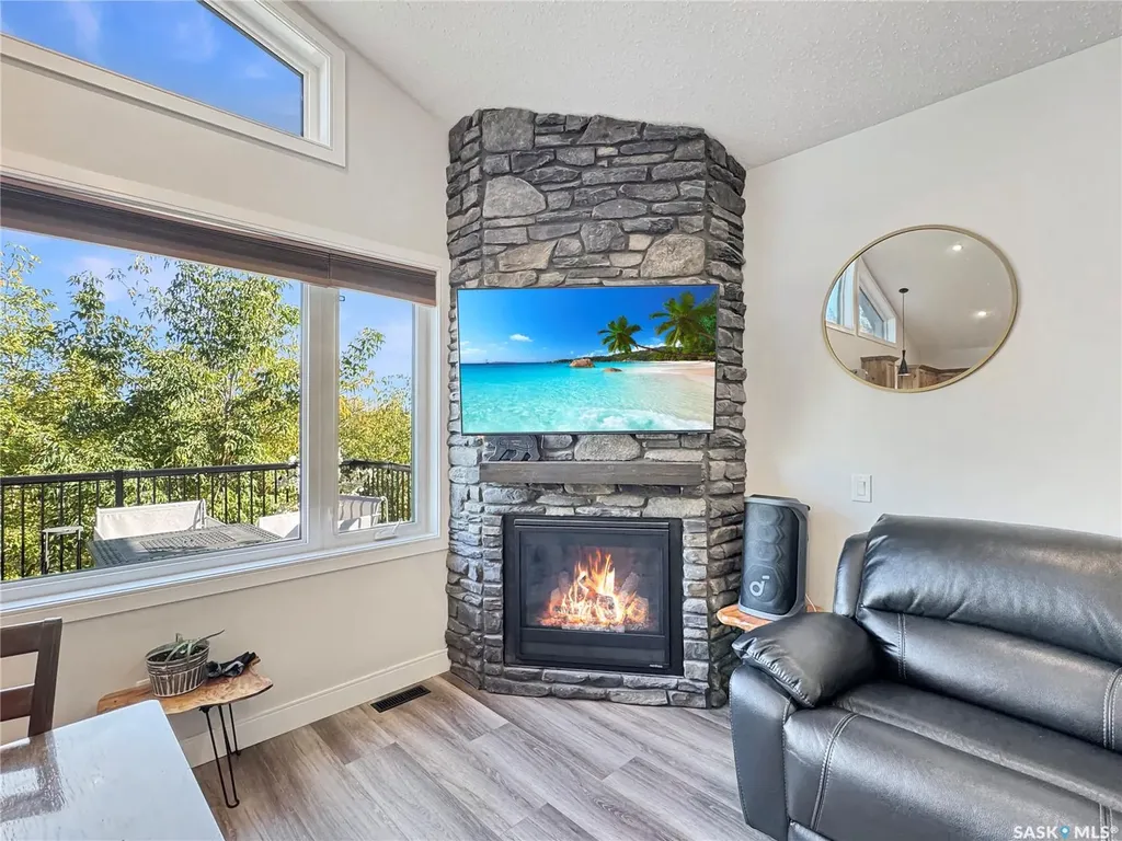 403-404 Park Place Iroquois Lake SK S0J 2G0