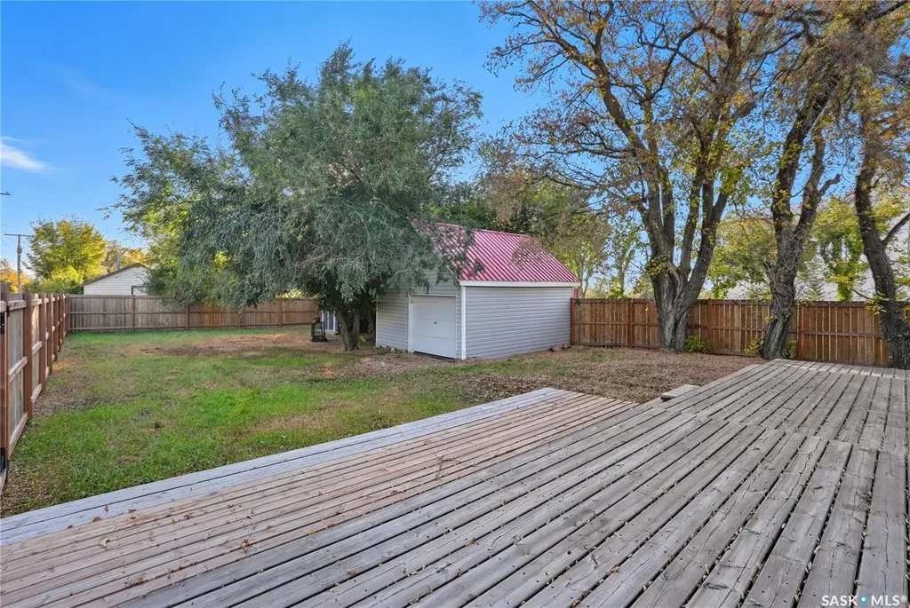 105 Main Street Harris SK S0L 1K0