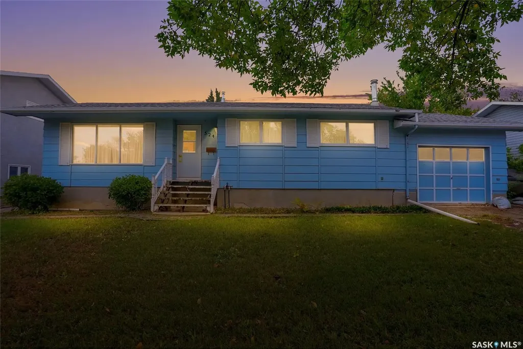 524 6th Avenue E Assiniboia SK S0H 0B0