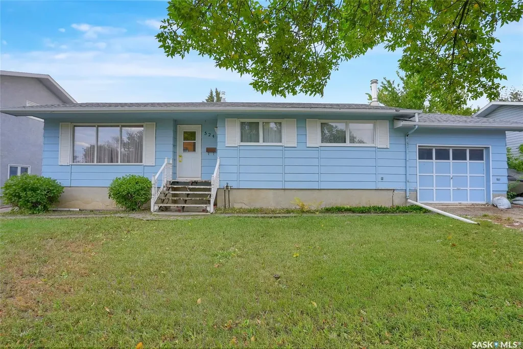 524 6th Avenue E Assiniboia SK S0H 0B0
