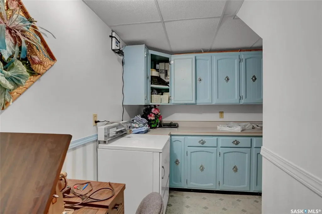 524 6th Avenue E Assiniboia SK S0H 0B0