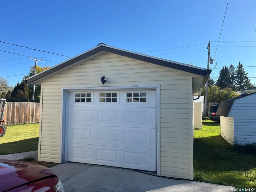 217 Broadway Street Foam Lake SK S0A 1A0