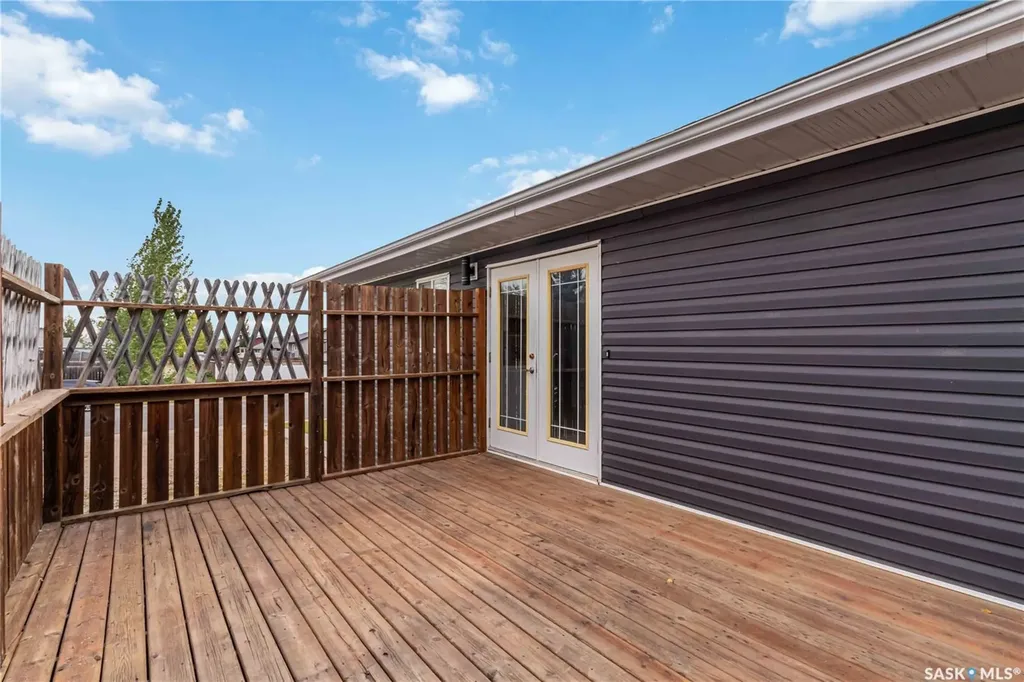 75 3rd Street Humboldt SK S0K 2A0