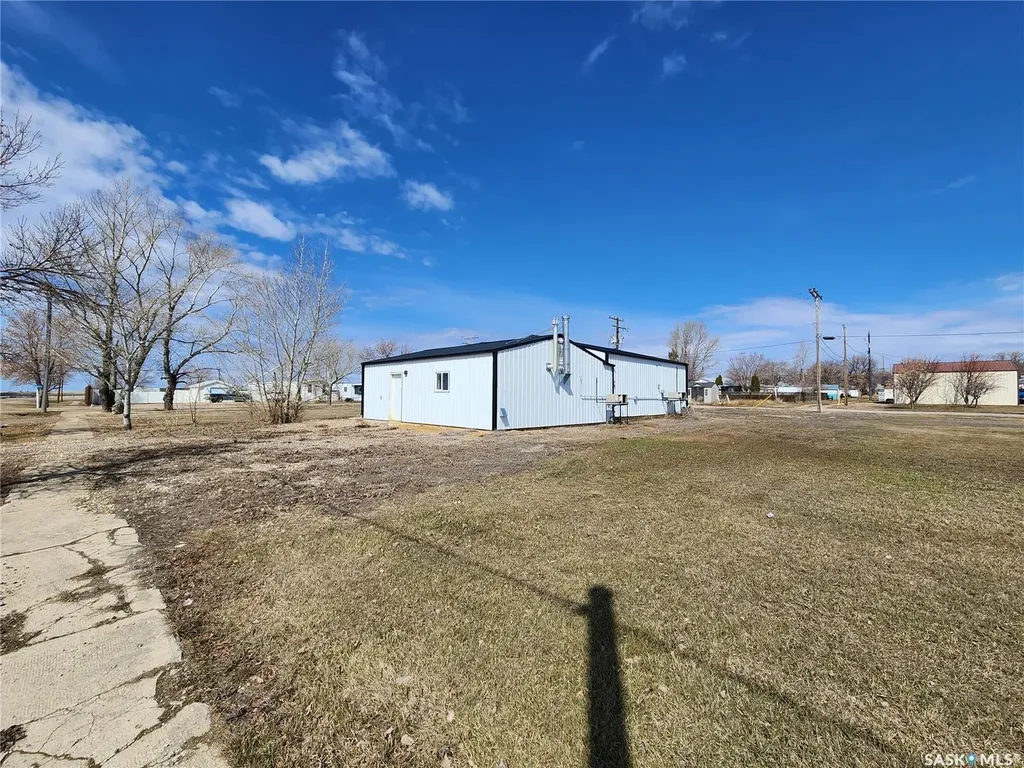 303 N Railway Avenue Morse SK S0H 3C0