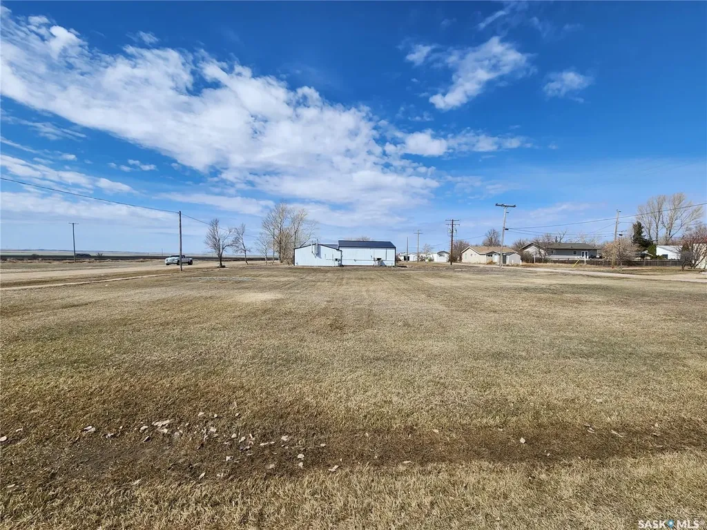 303 N Railway Avenue Morse SK S0H 3C0