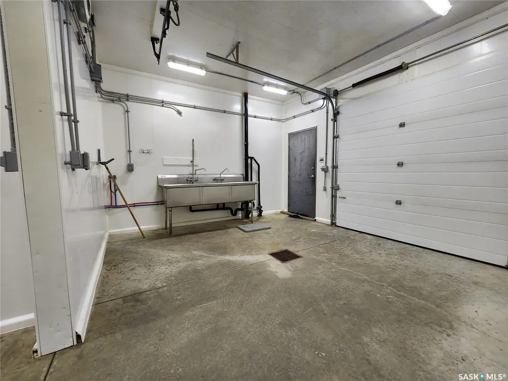 303 N Railway Avenue Morse SK S0H 3C0