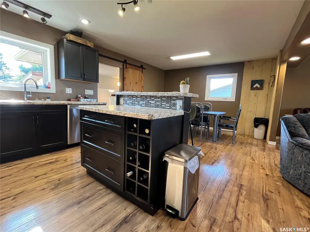 232 5th Avenue W Unity SK S0K 4L0