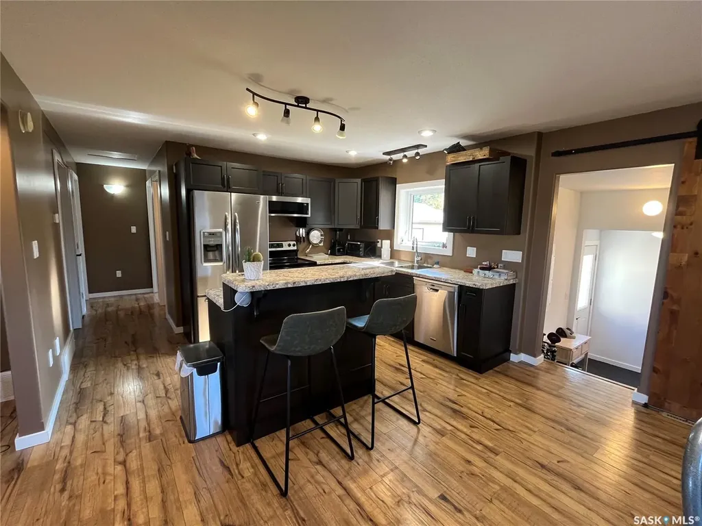 232 5th Avenue W Unity SK S0K 4L0