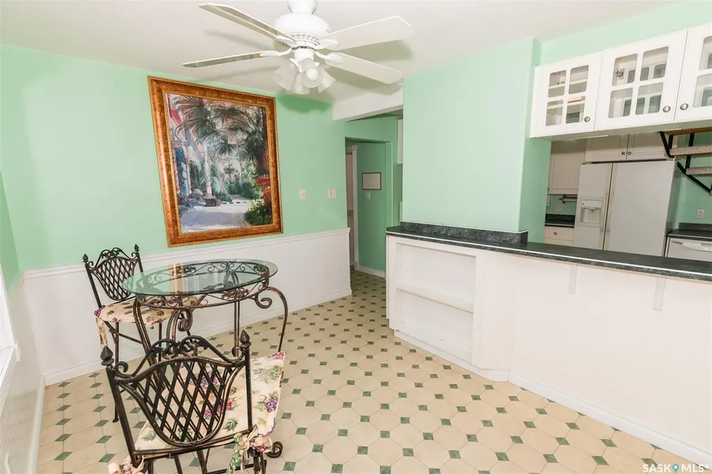 632 Saskatchewan Avenue Kerrobert SK S0L 1R0