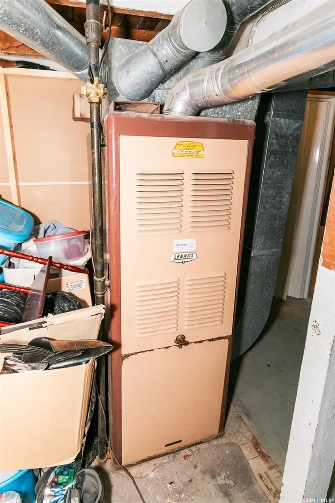 632 Saskatchewan Avenue Kerrobert SK S0L 1R0